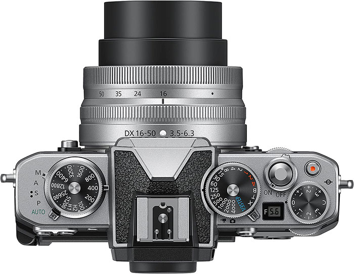 Nikon Z fc Kit Objektiv in Silber